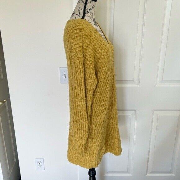 American Eagle yellow v-neck balloon sleeve knit sweater mini dress M Tall - Picture 4 of 11